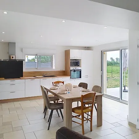Le Jardin Du Calme By Interhome Nyaraló